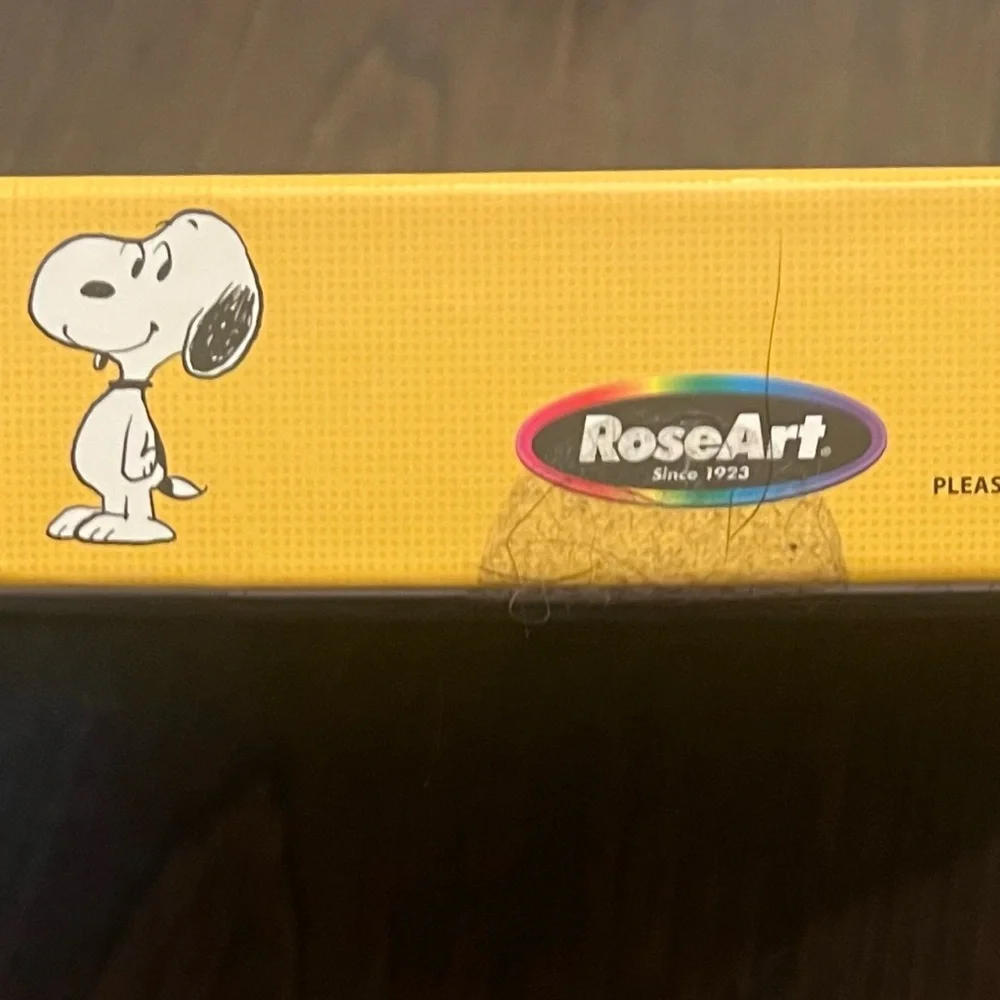 Peanuts 1000 Piece Puzzle - Picture 2 of 2